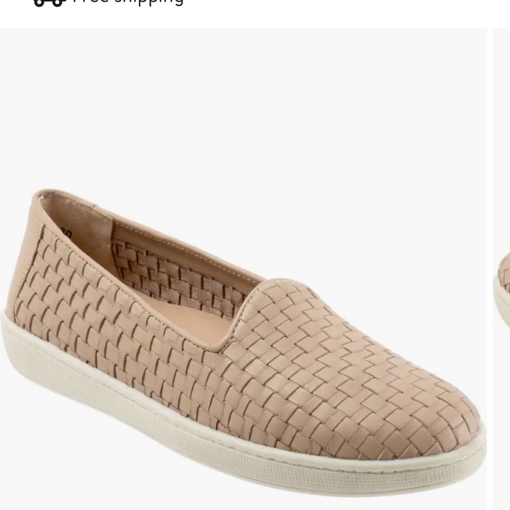 Trotters Adelina Woven Slip-On Shoe; Size 8.5W